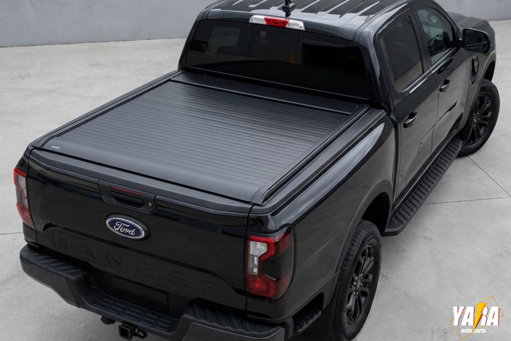 Ford Ranger Next-Gen Electric Roller Shutter | Remote Control Aluminium Hard Lid (2022+)