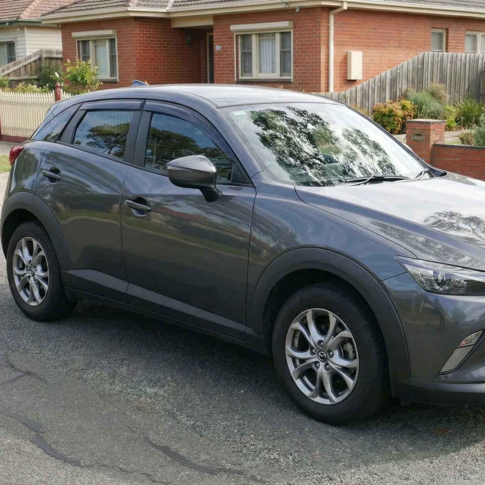 Weather shields Weathershield suitable for Mazda CX-3 CX3 2015-2025 tinted 4pcs