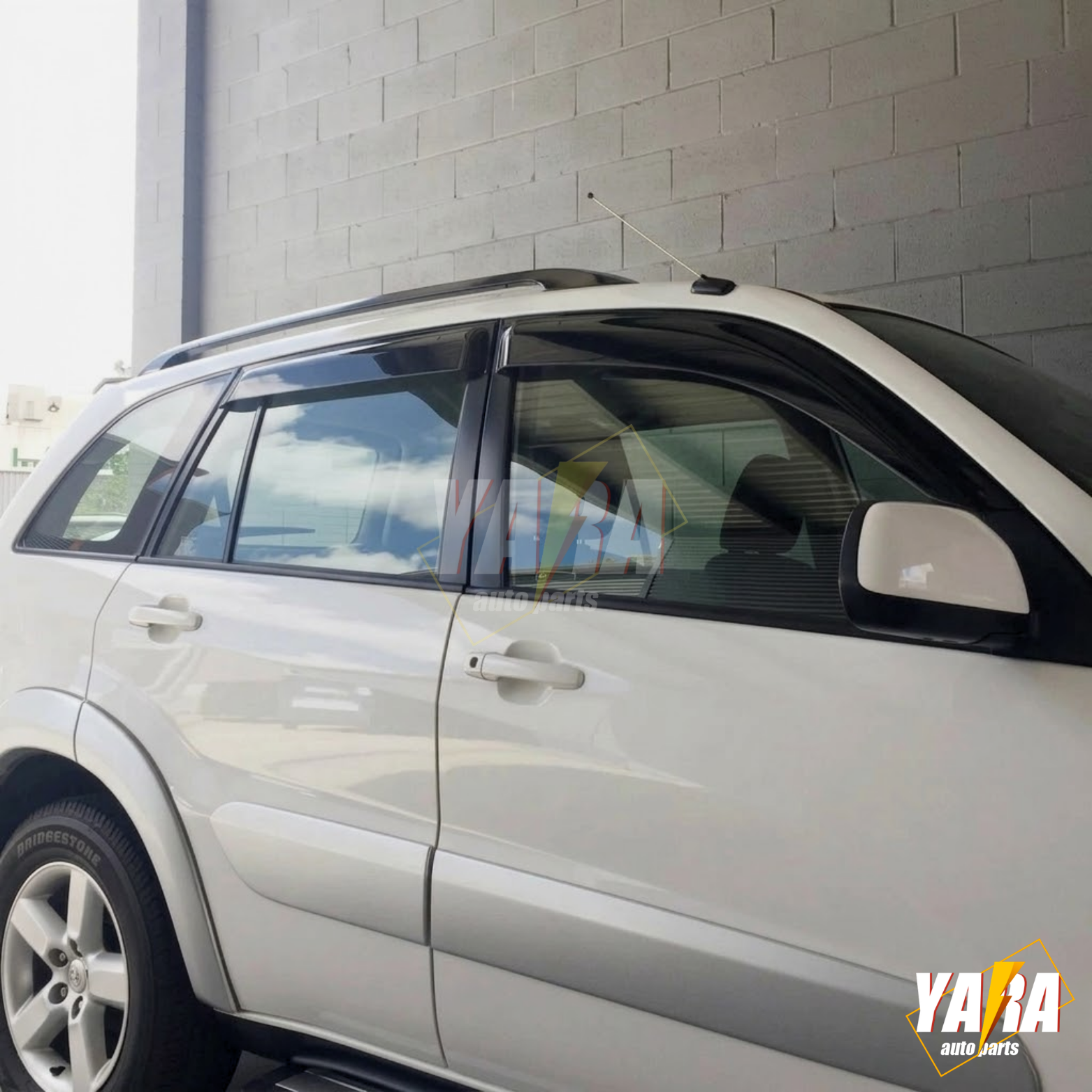 Premium Weather shields Weathershields Suitable for Rav4 2001-2005 tinted 4pcs