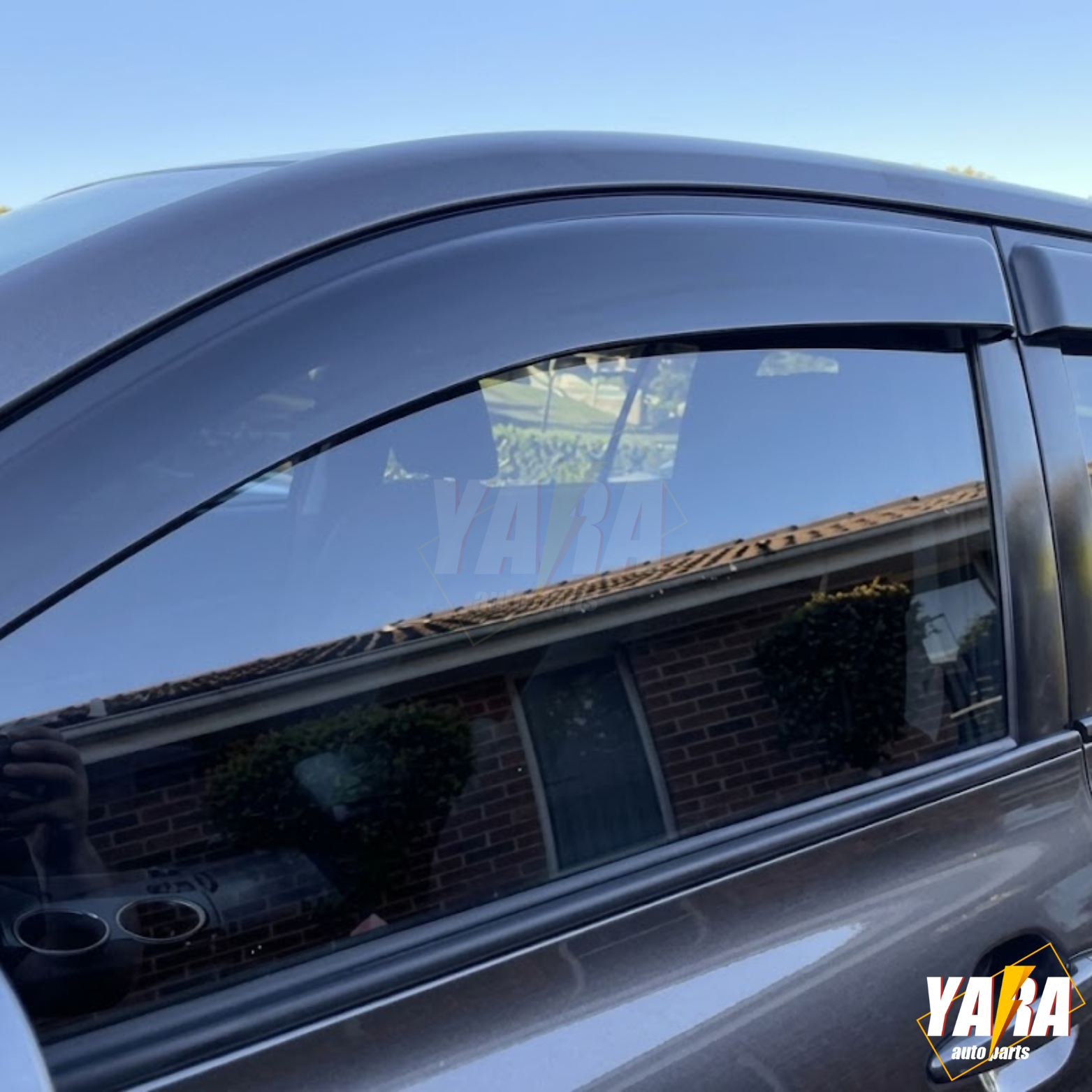 Suitable For 2007-2013 Kluger Injection Weathershields Weather shields tinted