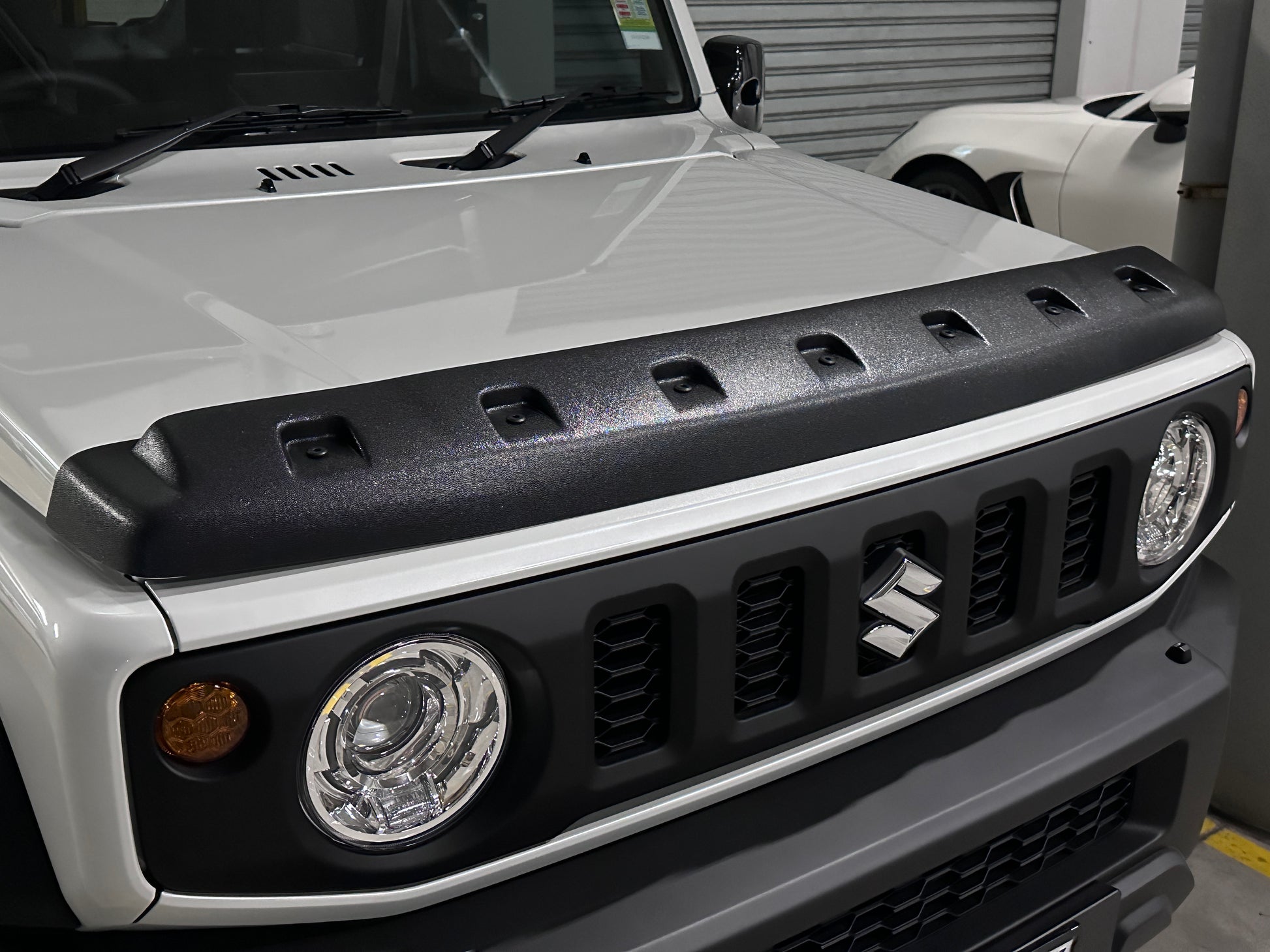 Textured Bonnet Protector for Suzuki Jimny JB74 2019–2024 | Matte Black Finish