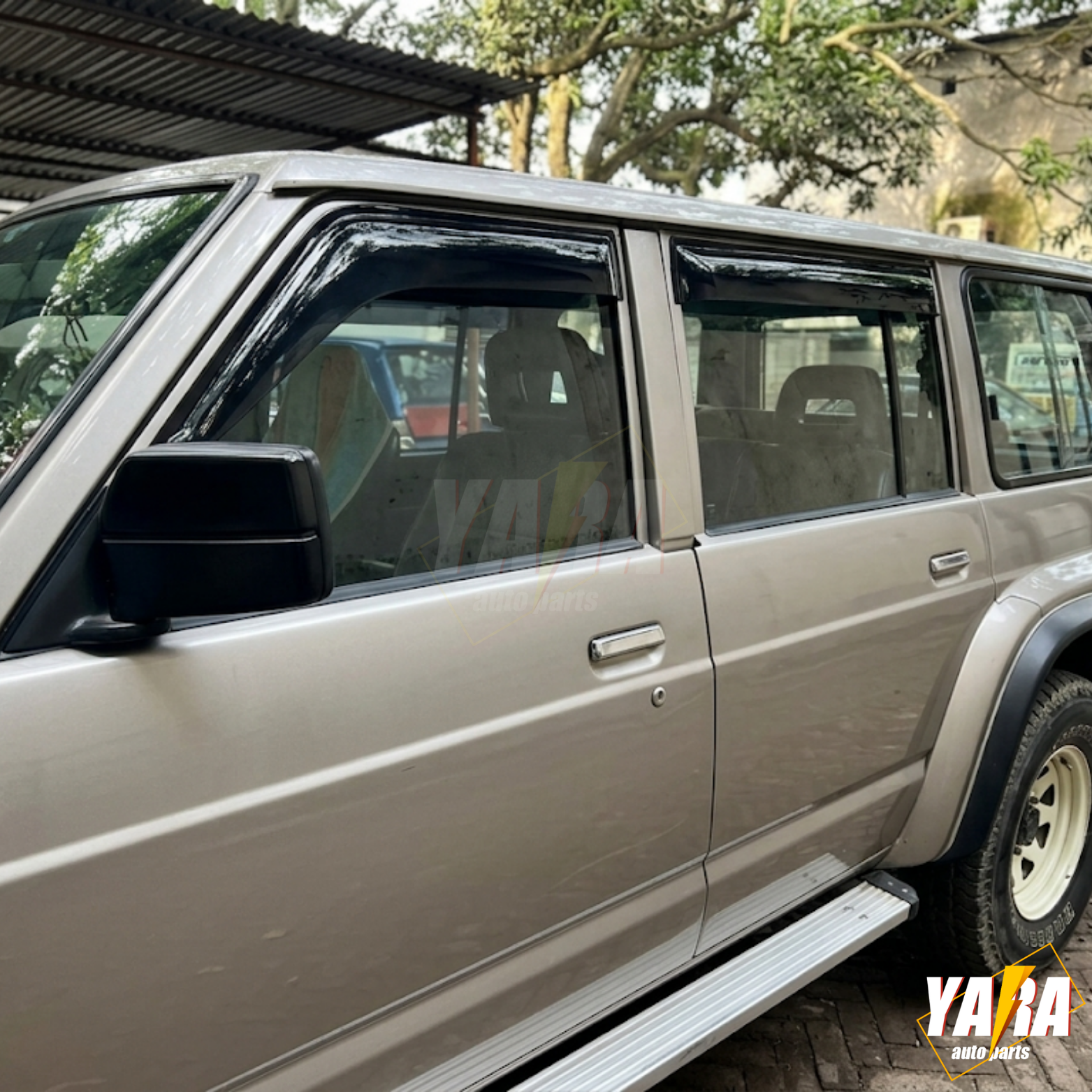Weather shields Weathershields Window Visors for Nissan Patrol Y60 GQ 1988-1997