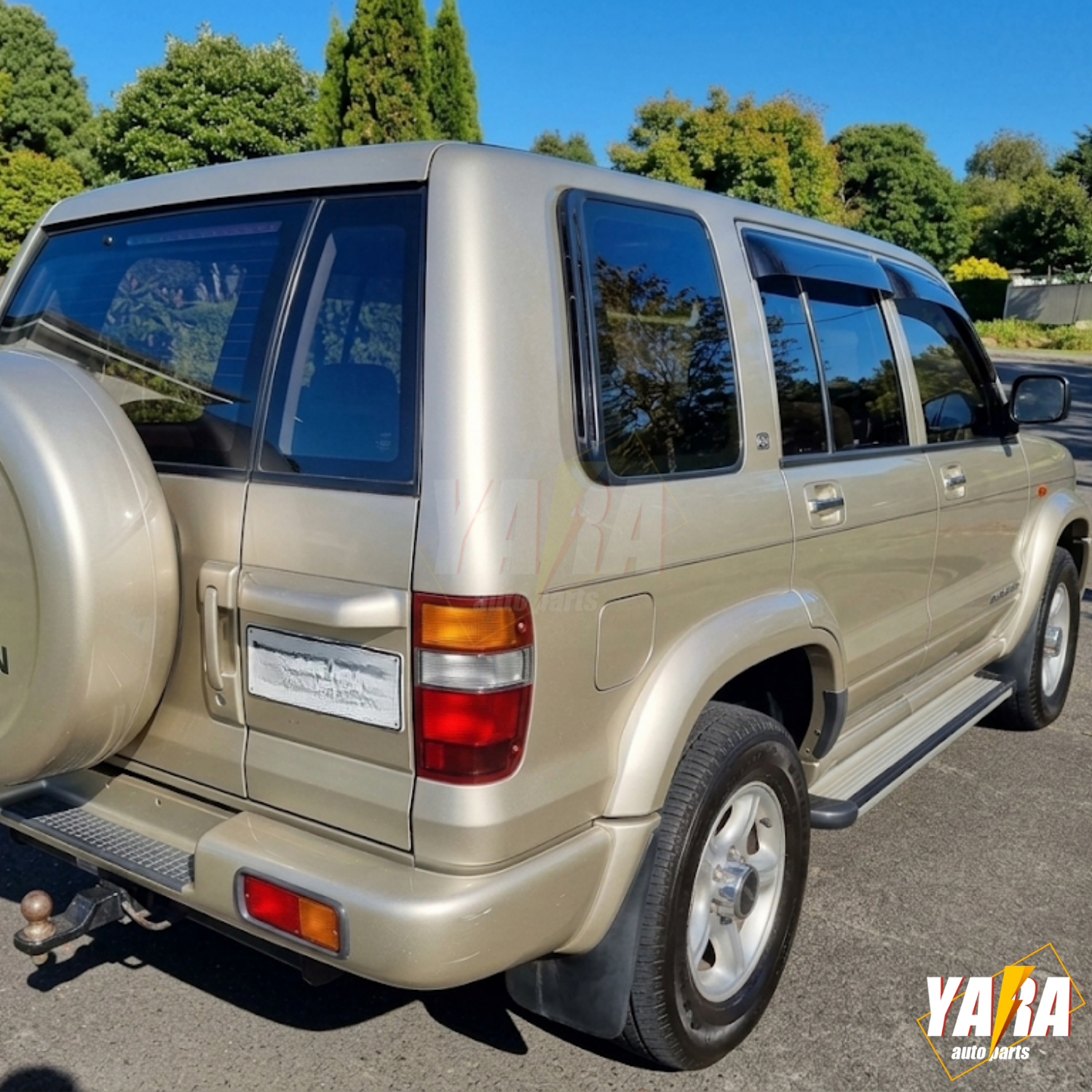 Premium Weather Shields Window Visors for Holden Jackaroo UBS25 1992–2004 – Tinted 4PCS