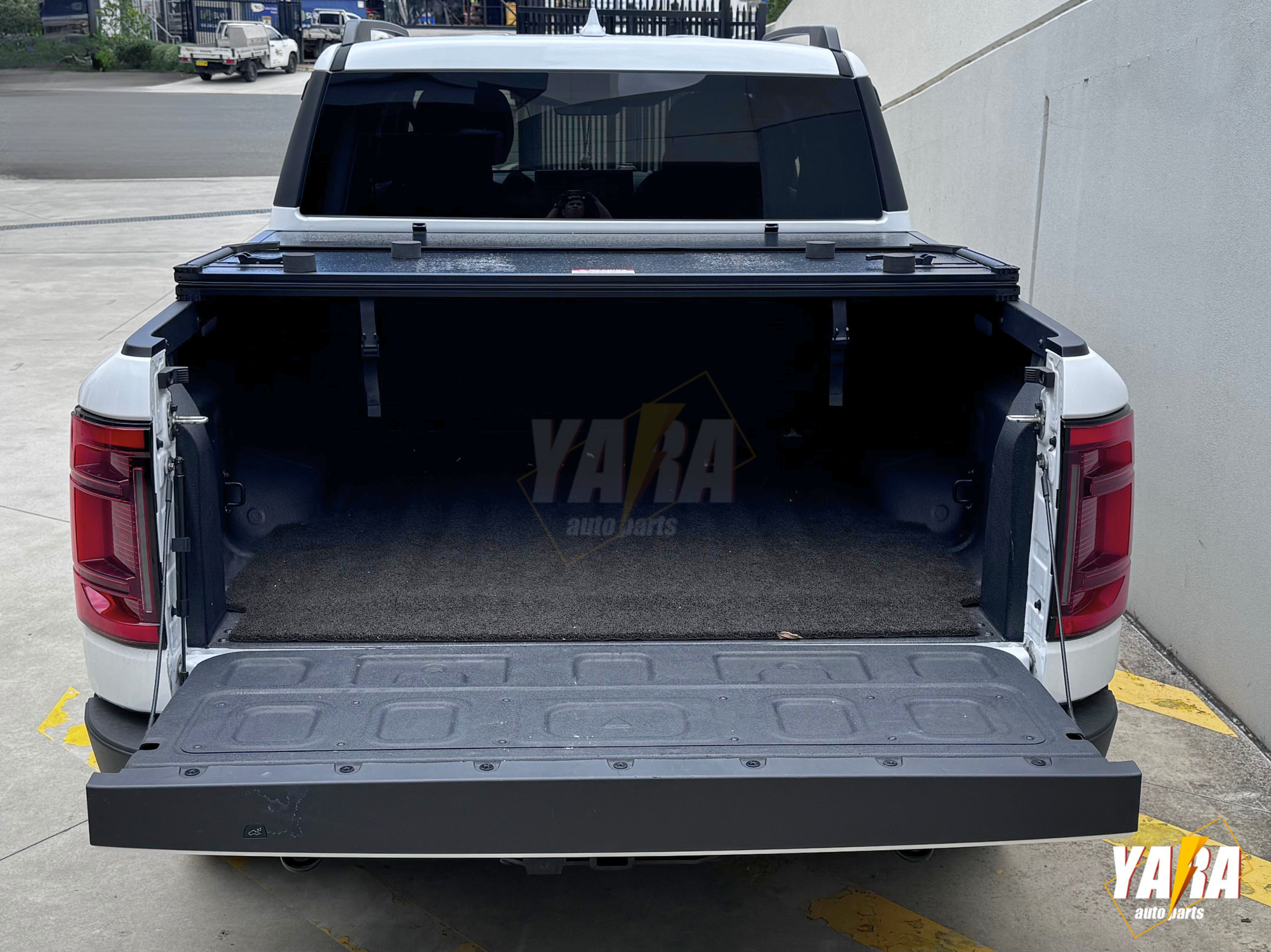 BYD Shark 6 Aluminium Tri-Fold Hard Cover | Low Profile 3-Fold Lid (2024+)