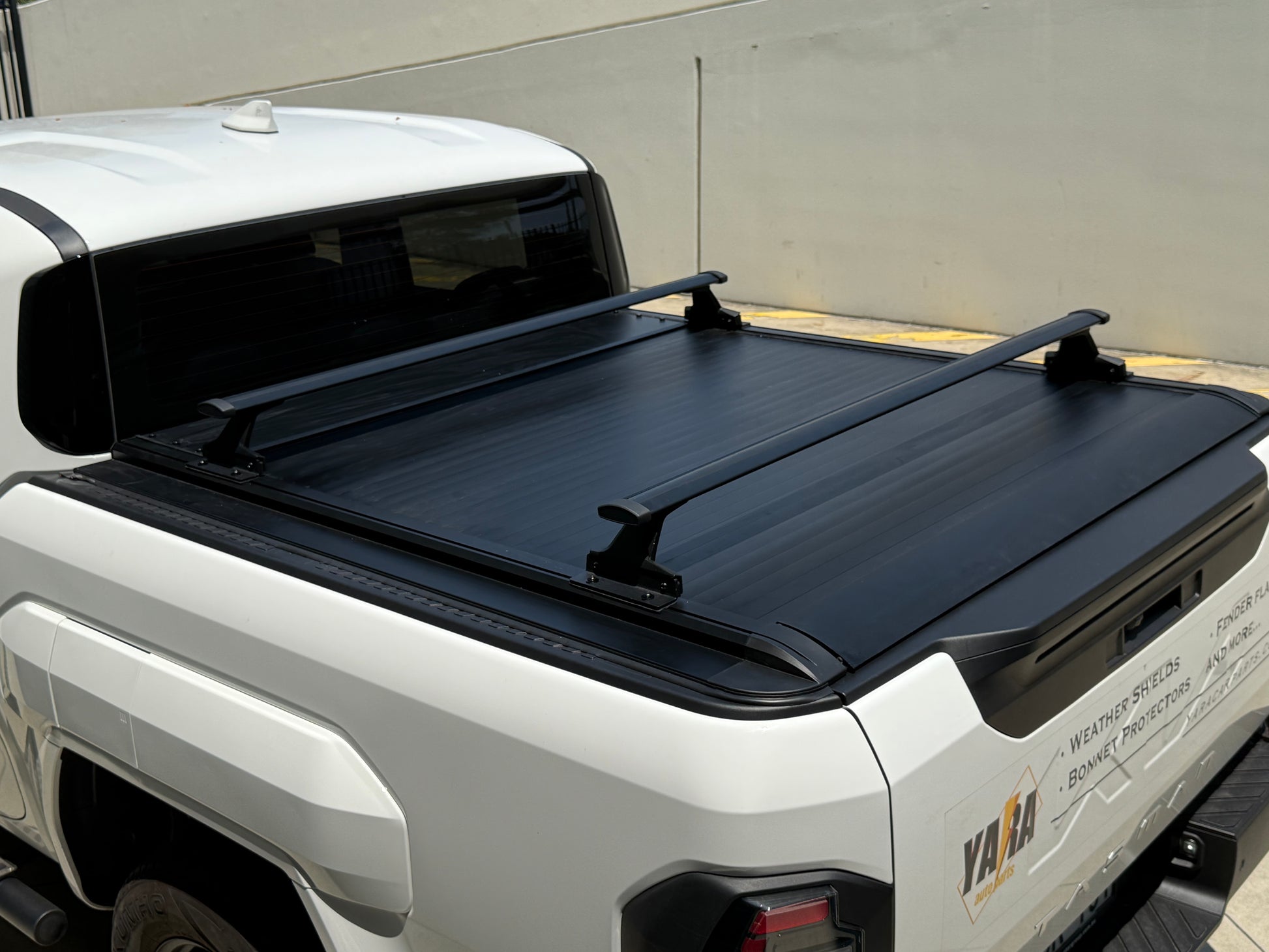 2x Heavy Duty Adjustable Tub Load Bars – Fits Track-Mounted Roller Shutters