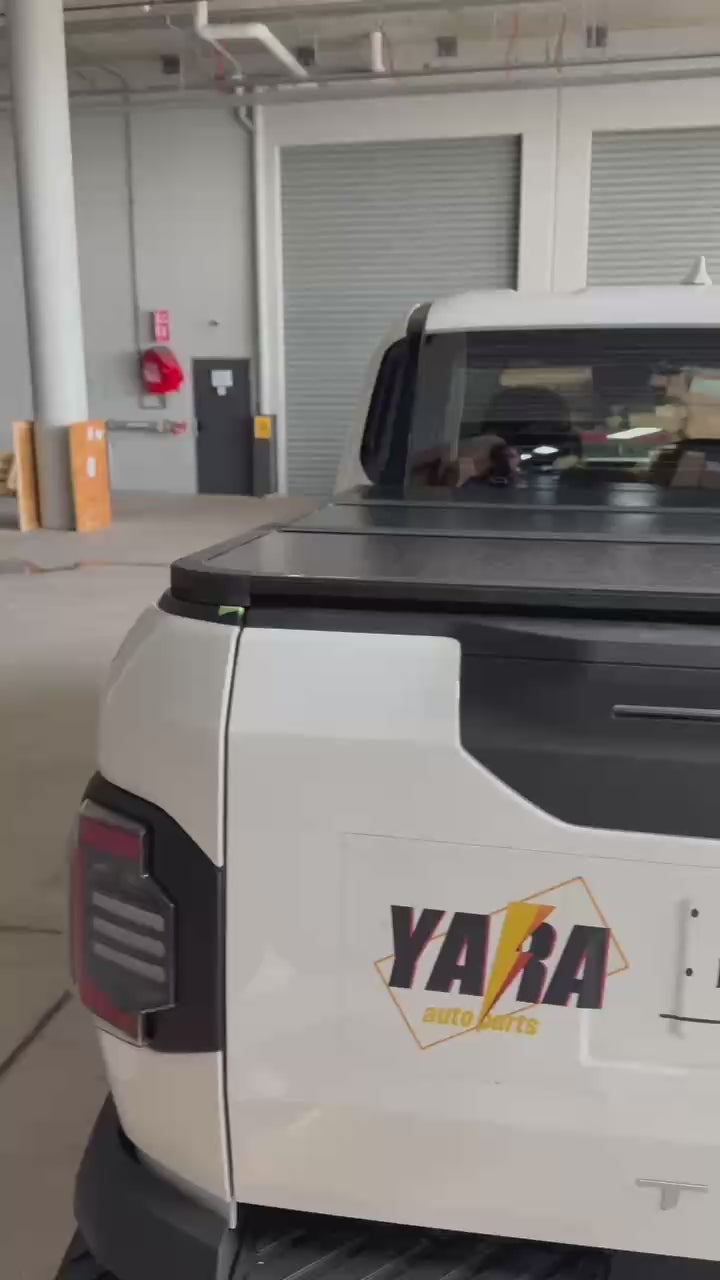 Kia Tasman Hard Lid (2025+) | Tri-Fold Tonneau Cover