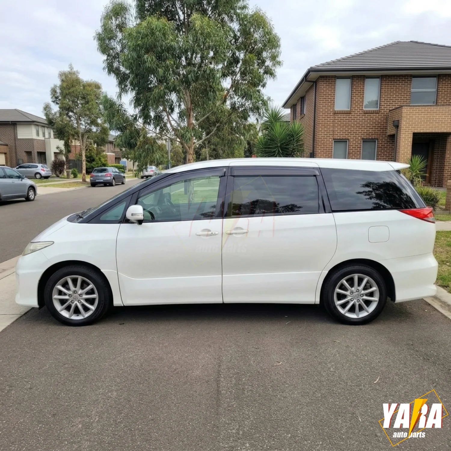 Quality Weather Shields WeatherShields for Toyota Tarago XR50 2006-2019 Tinted