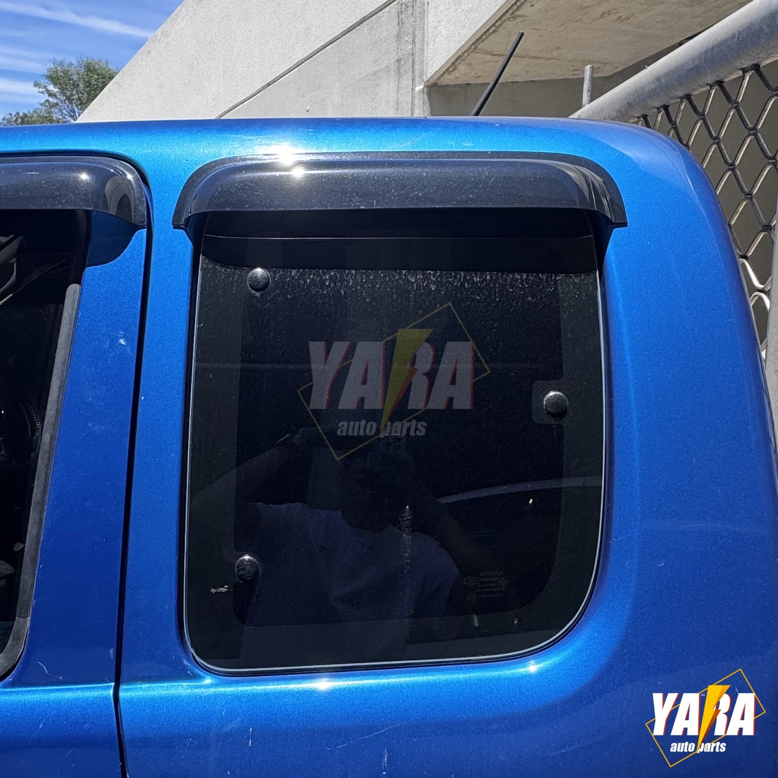 Weather shields weathershields Suitable for Hilux Extra Cab 2005-2015 4pcs tinte