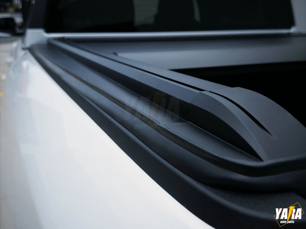 Nissan Navara NP300 Manual Roller Shutter | Lockable Aluminium Hard Lid (2015–2020)